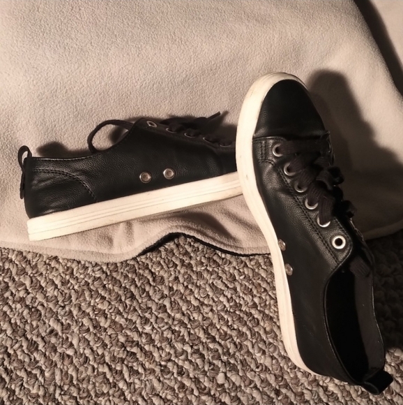 Calvin Klein women shoes - Picture 7 of 8